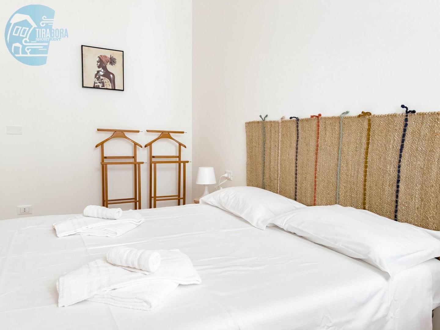 Lazzaretto Vecchio 22 Tirabora Short Rent Apartment Trieste