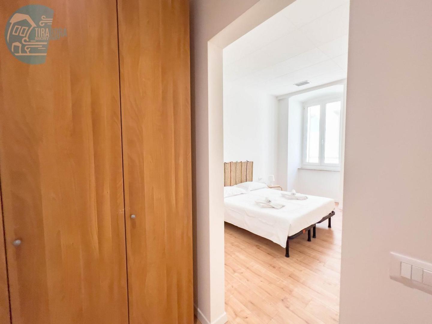 Lazzaretto Vecchio 22 Tirabora Short Rent *