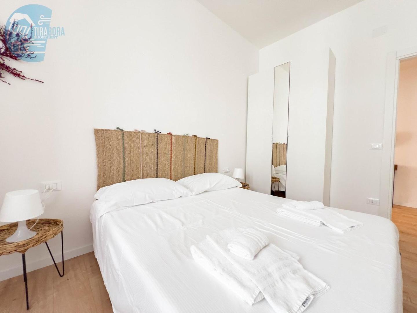 Apartment Lazzaretto Vecchio 22 Tirabora Short Rent