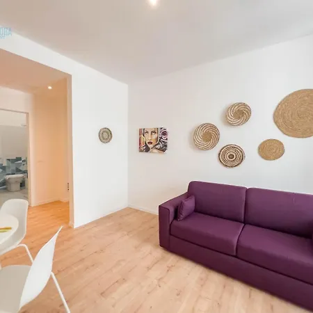 Ferienwohnung Lazzaretto Vecchio 22 Tirabora Short Rent Triest Exterior foto