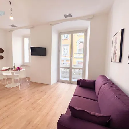 Ferienwohnung Lazzaretto Vecchio 22 Tirabora Short Rent Triest Exterior foto