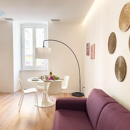 Ferienwohnung Lazzaretto Vecchio 22 Tirabora Short Rent Triest Exterior foto