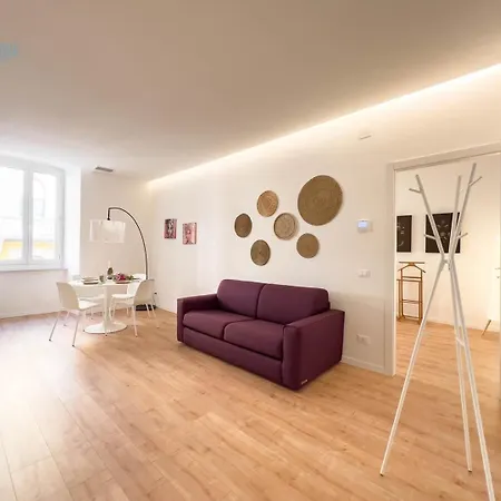 Ferienwohnung Lazzaretto Vecchio 22 Tirabora Short Rent Triest Exterior foto