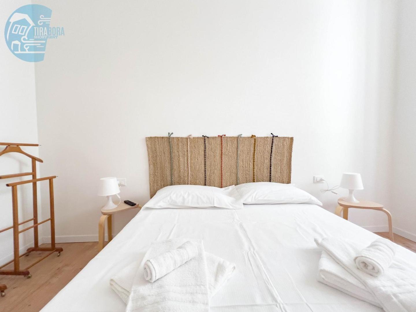 Lazzaretto Vecchio 22 Tirabora Short Rent